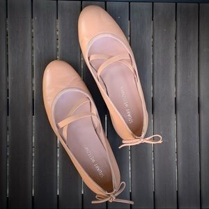 Stuart Weitzman “Bolshoi” smooth leather flats. Criss-cross elastic vamp.